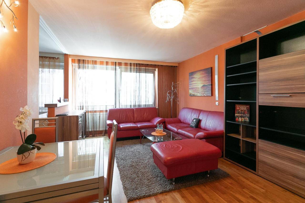 Zentrales Apartment In U-Bahn Naehe & Hauptbahnhof Viena Exterior foto